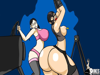 PAWG spanks MILF booty in freaky bondage session