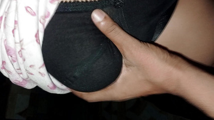 Hot Desi Bhabhi Fucked in Her Big Ass by Brother in Law in Doggy Style in Nadiyabd