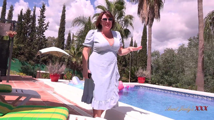 AuntJudysXXX - Lost Tourist MILF Jojo Robinson Needs Your Help POV