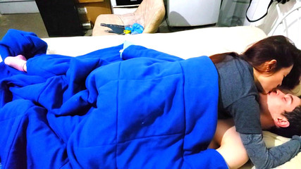 Funny Couple Having Sex Ends up in Creampie