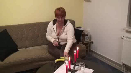 Annadevot - 2 bananas