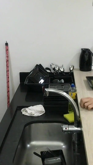 Faxineira Chupou Meu Pau Na Cozinha