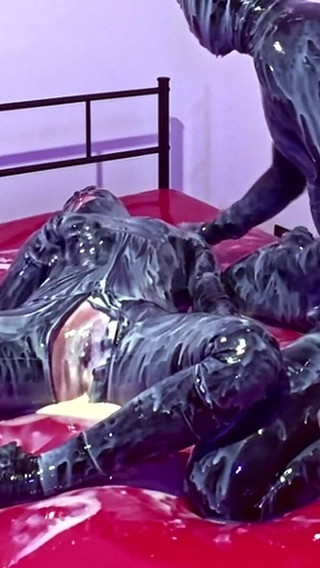 Sticky Latex Play, Full - Alex Latex