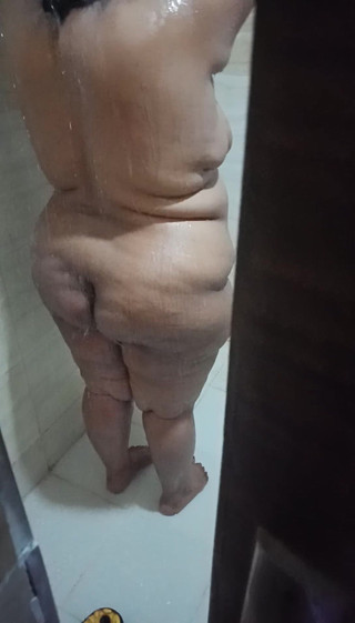 Indian wife nude take shower