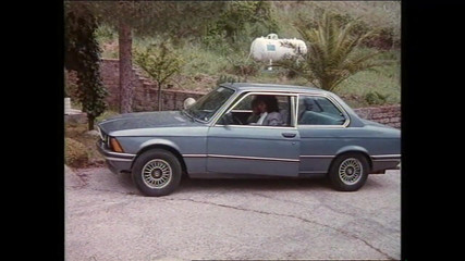 Improvised Scenes During a Photo Shoot