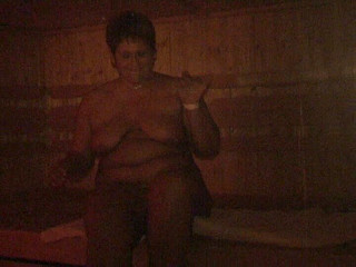 Annadevot - Sauna while the movie party