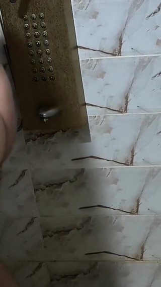 Morning Passionate Shower Sex From a Real Married Couple in Love