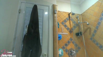 Jelana Jensen Shower Masturbation