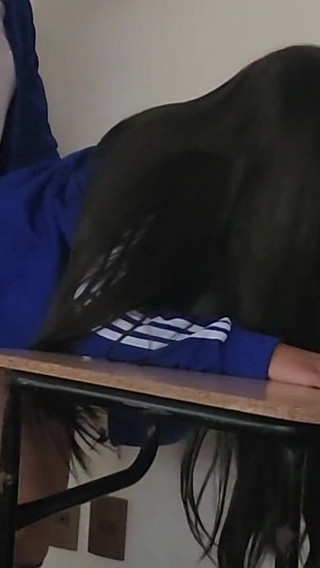 Slutty School Student Fucking Without a Condom