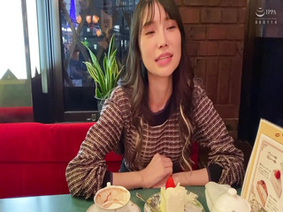 M795G05 Gonzo SEX with a neat, serious, and calm young lady type beauty!