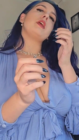 Step Mommy Domme Discovers Your Nail Fetish: a Cozy Encouraging Genderless Jerk off Instruction