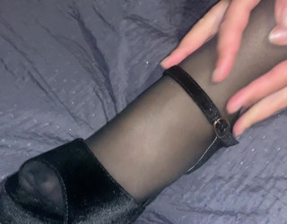 I Put on Sexy Black Pantyhose