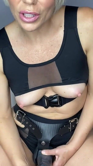 Worship Helena Locke's Feet and Cock