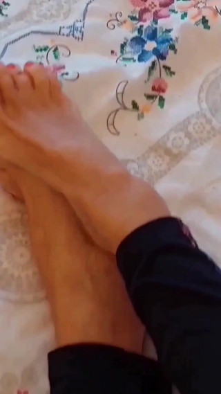 Amateur Wife Enjoys Blowjob Swallow After Walking