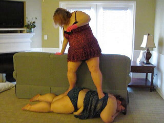 Nv walks on ssbbw Angie Kimber's back