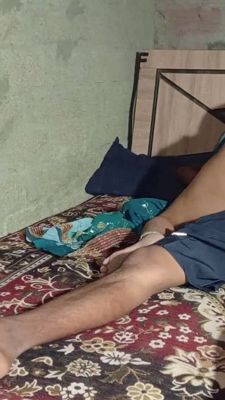 Indian Aunty Ko Raat Me Pela.