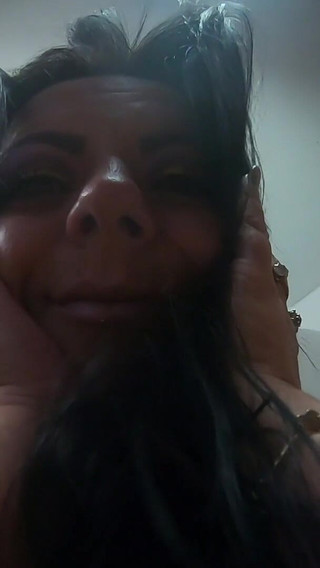 Horny and Lonely! Come to Me! No Panties Again!