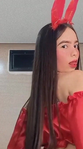 Miajacksonn - 2841129