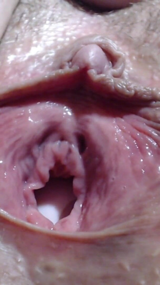 Awesome pussy coltrol, HD ball play