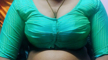 Desi Mohini Stepaunty Hot Sex with Plumber