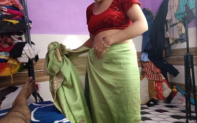 Desi Bhabhi Cowgirl Sex Vedio with Tite Pussy.