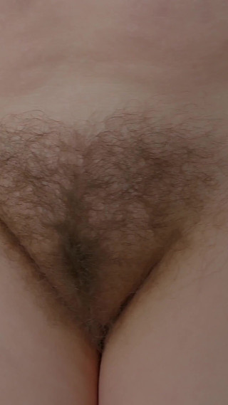 Morning Bed-making and Gentle Masturbation in Fresh Sheets