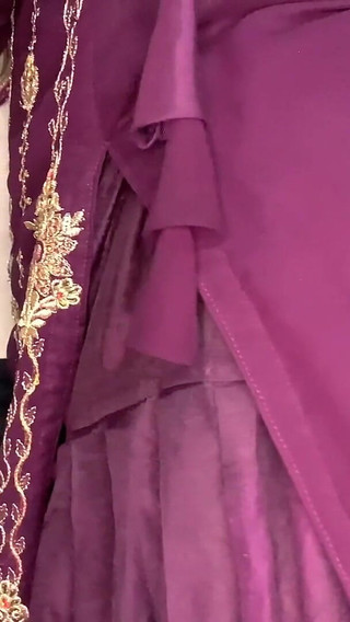 Bhojpuri Naughty Bhabhi Was Alone at Home, I Made Her Mood and Fucked Her Pussy, Full Hardcore Sex with Chum Inside