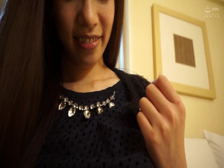 M612g10 the Wife of a Slender Beauty Whose Husband Is Affair Is Also Good,