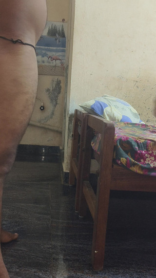 Tamil Sexy College Girl Sex with Her Boyfriend at Hotel Room