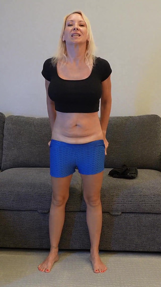 Booty Shorts Try on - MILF Stella