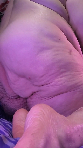 Whore Goes Buck Wild Cowgirl Style Knocking Her up with Creamy Milky Lumps