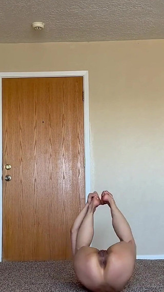 Video of Me Being Nude and Stretchy at Home