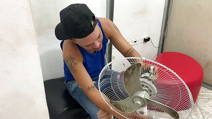 My Fan Broke, I Call the Technician and I Fuck Him for the Fix