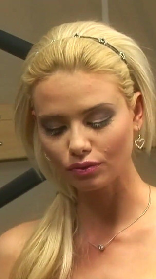 Everyone was looking at me and I was fucking my pussy with a toy in the gym