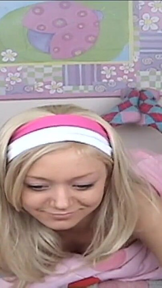 Teen Girl Little Lexie Has Naked Party on Live Stream