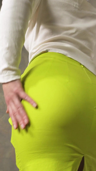 Amateur Milf In Tight Back Slit Skirt Teasing Visible Panty Line