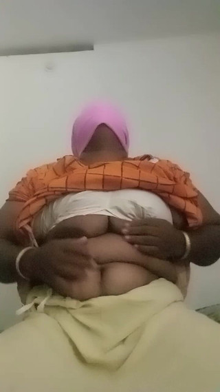 Indian Lady Bedroom Dress Performance Videos