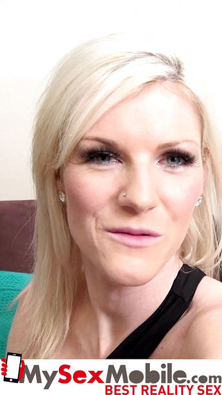 Sex diary of a pretty French blonde girl - MySexMobile