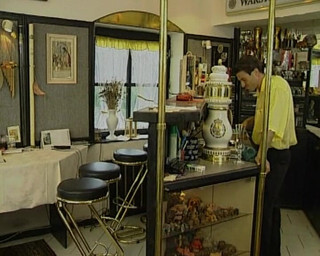 Curvy Babes Blows Huge Dick and Gets on for a Wild Threesome Ride Movie