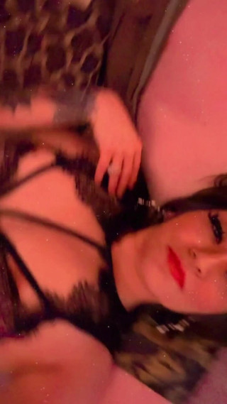 Cum Look at My Pussy