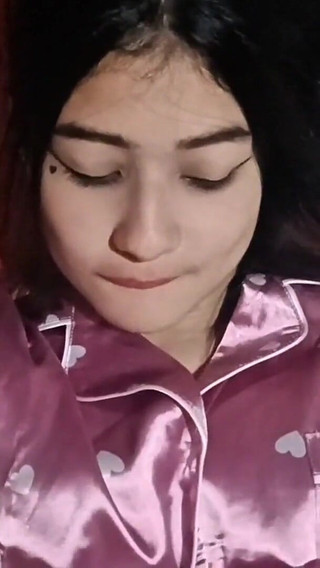 Masturbation Close-up of Wet Pussy