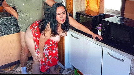 Surprise Fuck in the Kitchen with the Stepmother
