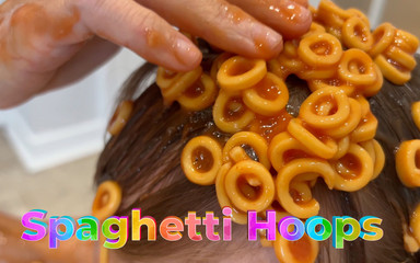 Relax to Sploshing in Spaghetti Hoops - WAM Video