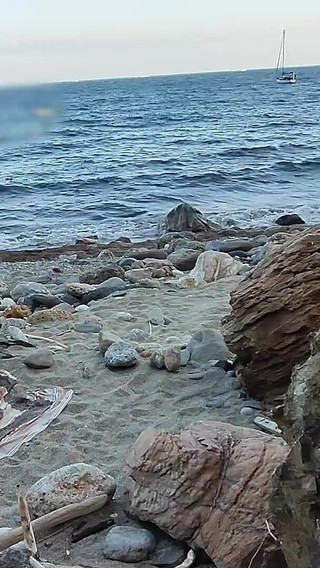 #2 Flashing My Pussy in Front of a Guy in Beach and He Helps Me Squirt - It's Very Risky - Misscreamy