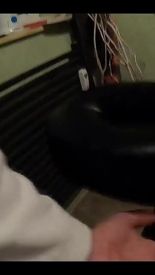 Hot Babe Sexydea Get a Special Massage Treatment at a Spa