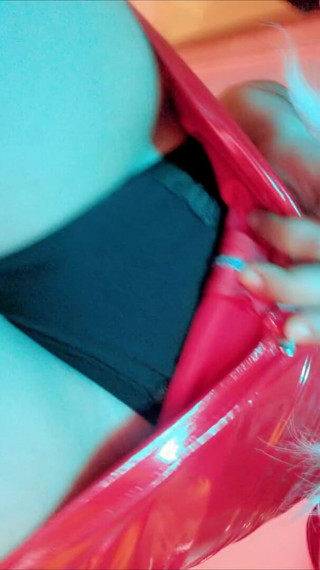 Mira Debajo De Mi Vestido