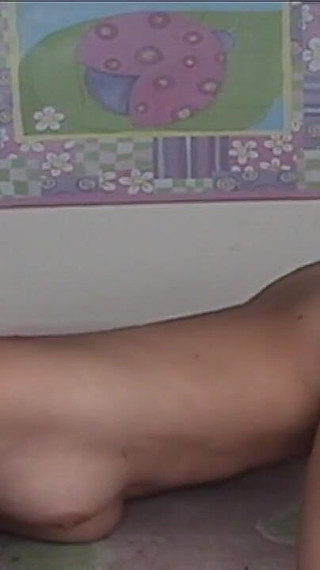 Lil Lexy Blows Bubbles and Masturbates Her Teen Pussy