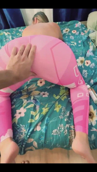 Amateur Doggy Anal for MILF in Sexy Leggins