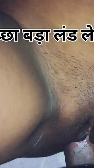 Village Bhabhi's Pussy Fucked by Stepbrother Hot Viral Hum Star Video