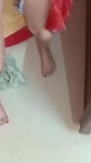 Stepsister and Stepbrother Enjoy Sex Moment Behind Their Parents, Indian Hot Girl Was Fucked by Her Stepbrother